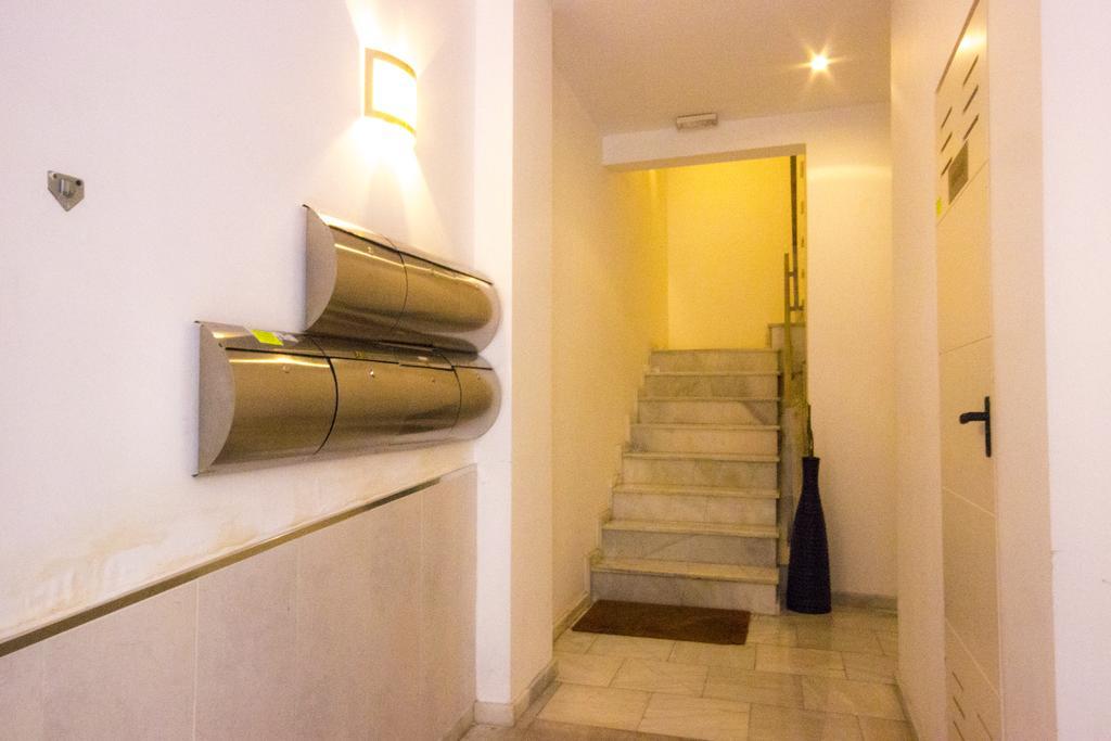 Apartamento Alvarez مالقة المظهر الخارجي الصورة